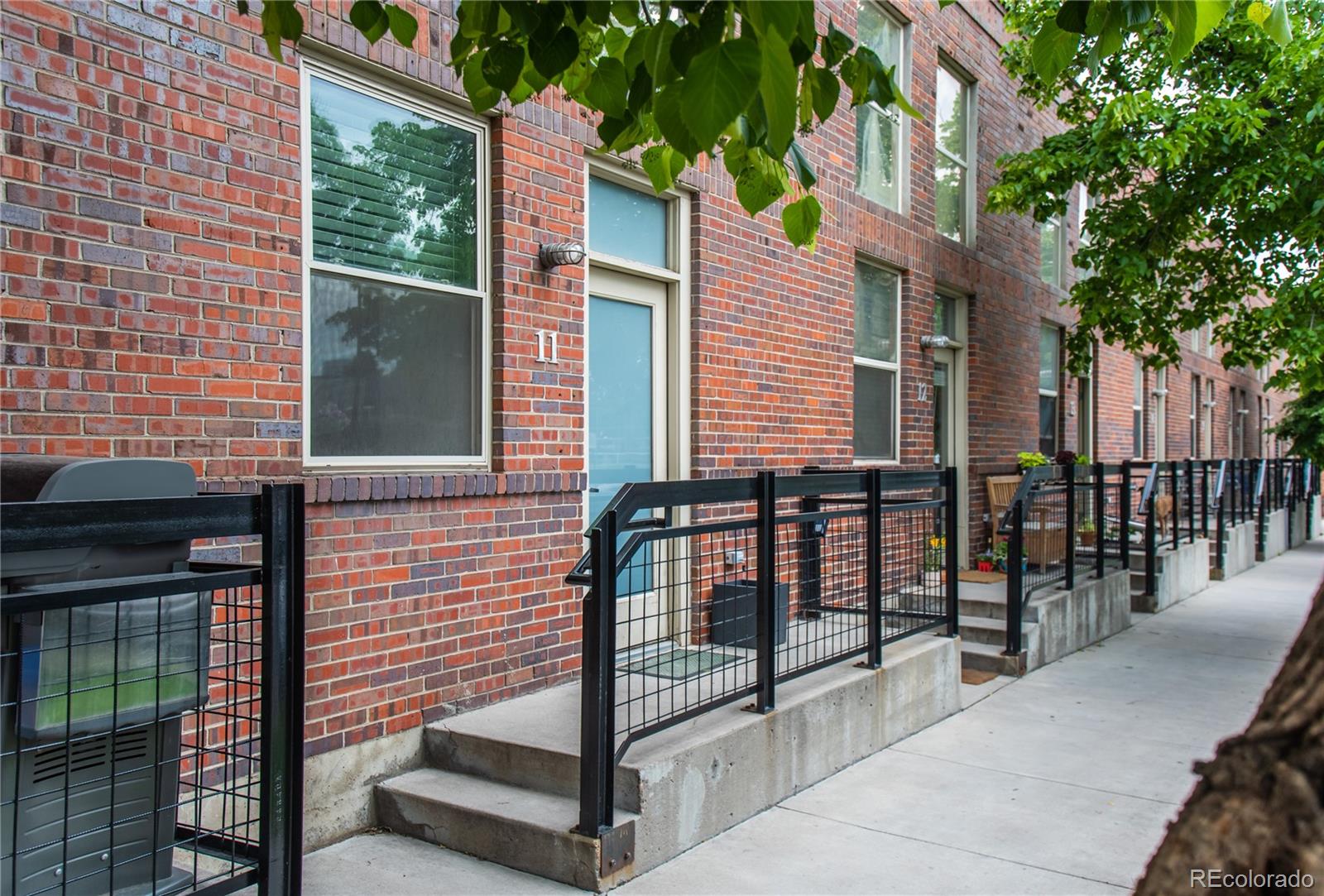 1111 Osage Street Unit: 11