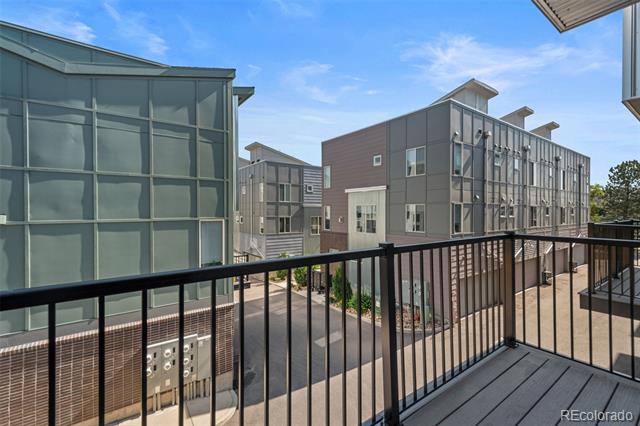 8711 E Hampden Avenue Unit: 6