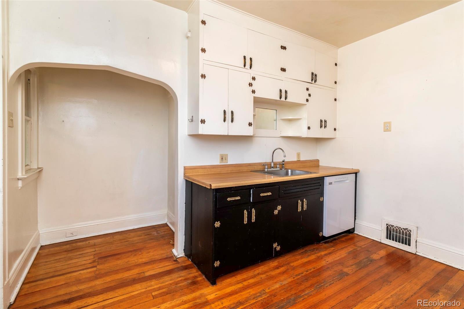 131 S Ogden Street
