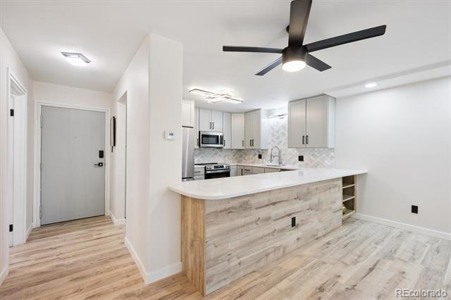 14300 E Marina Drive Unit: 106