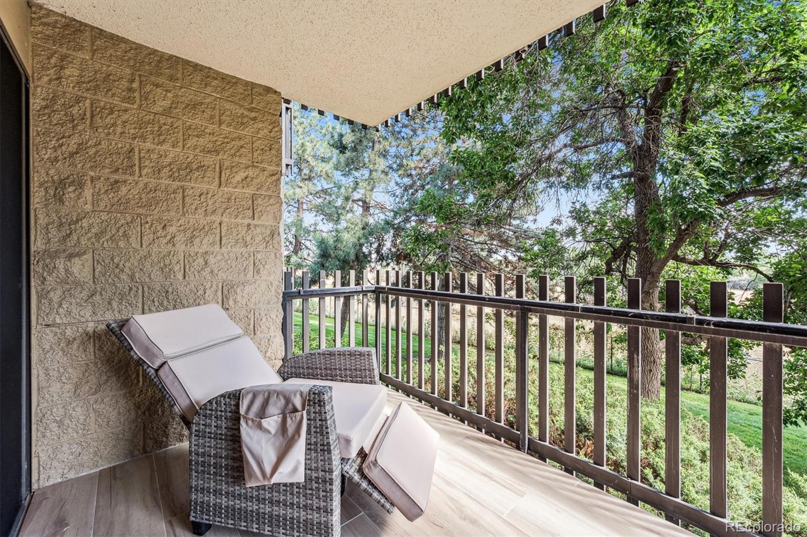 14300 E Marina Drive Unit: 106