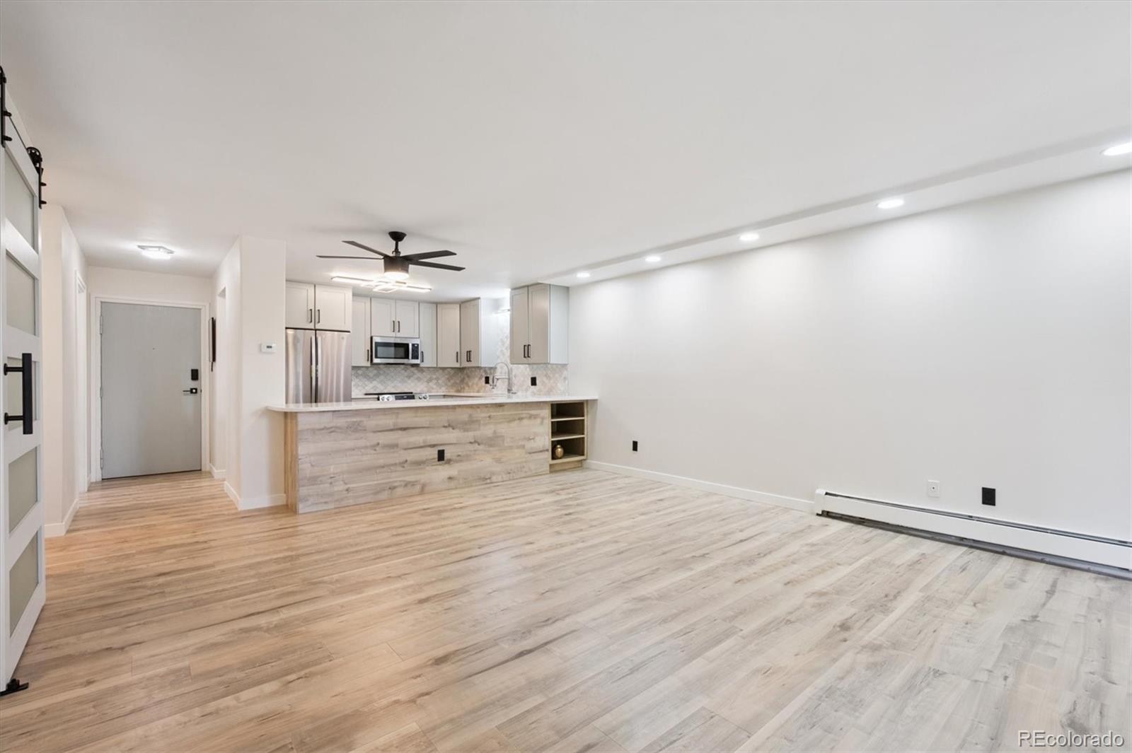 14300 E Marina Drive Unit: 106