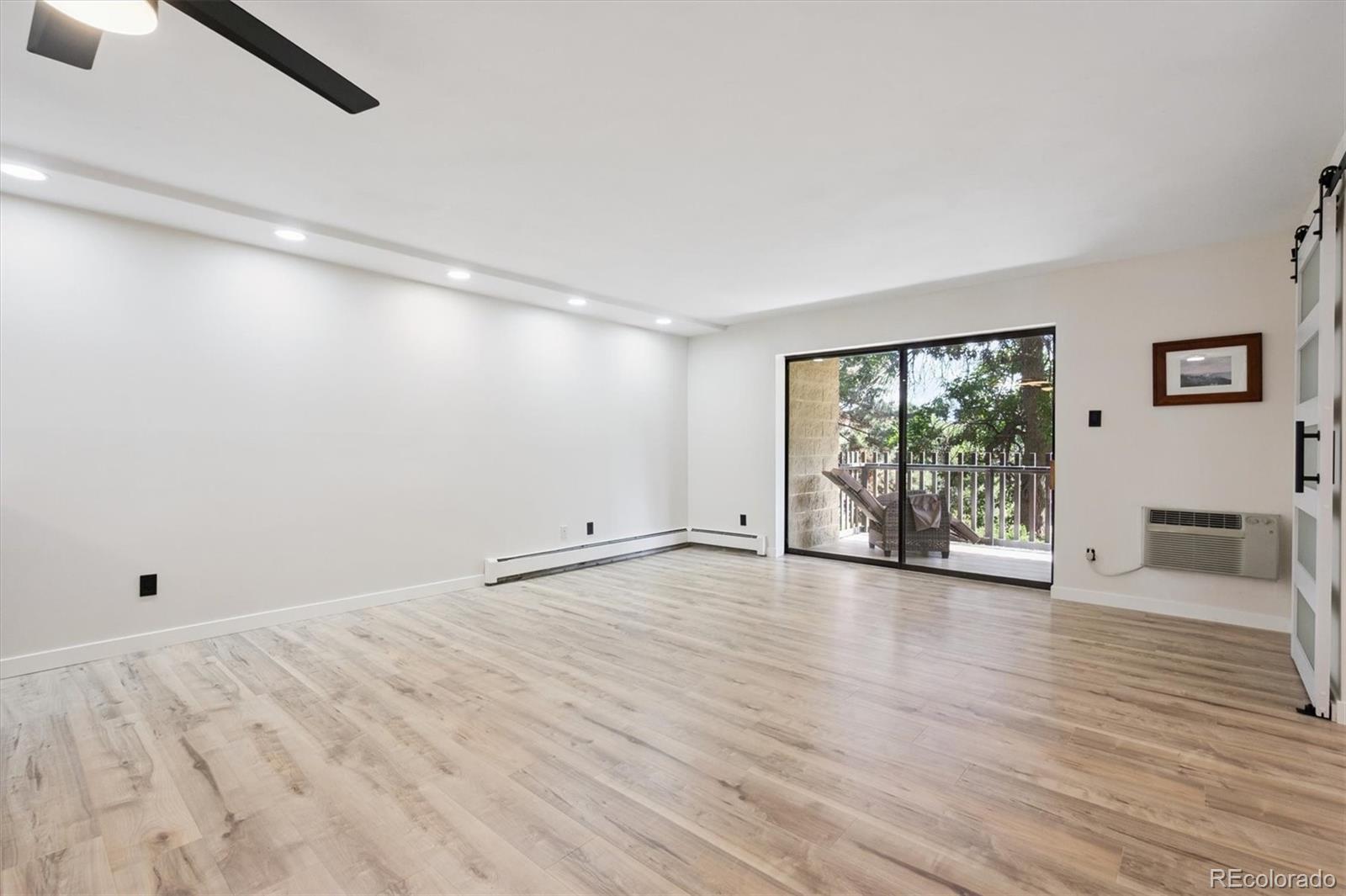 14300 E Marina Drive Unit: 106