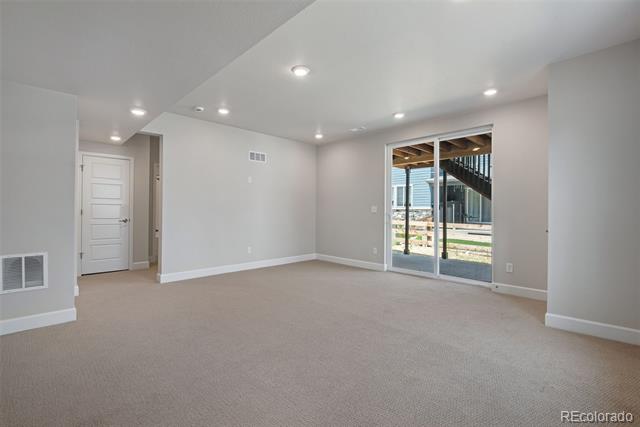 6881 Oak Canyon Circle