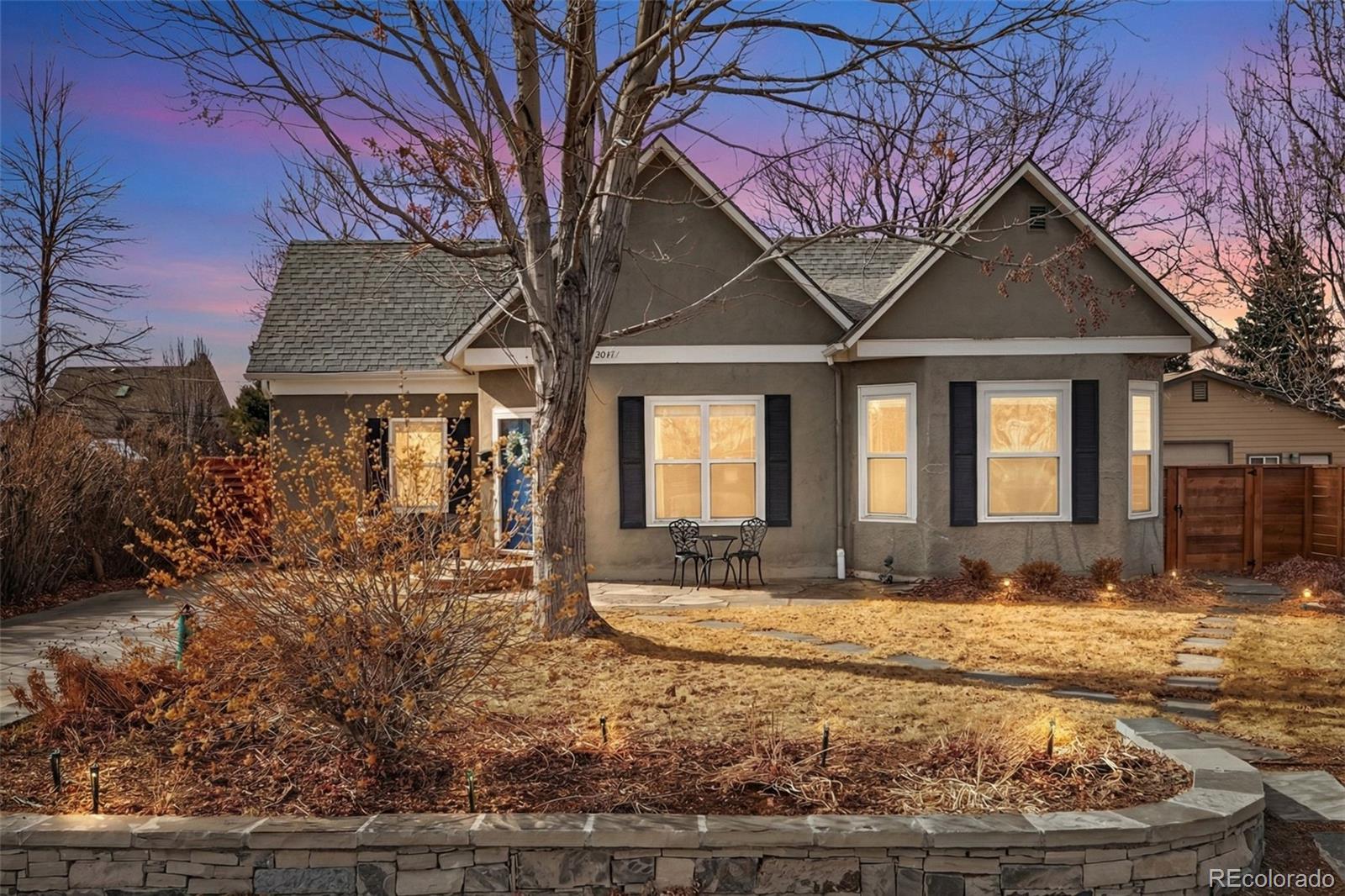 5641 S Hickory Street