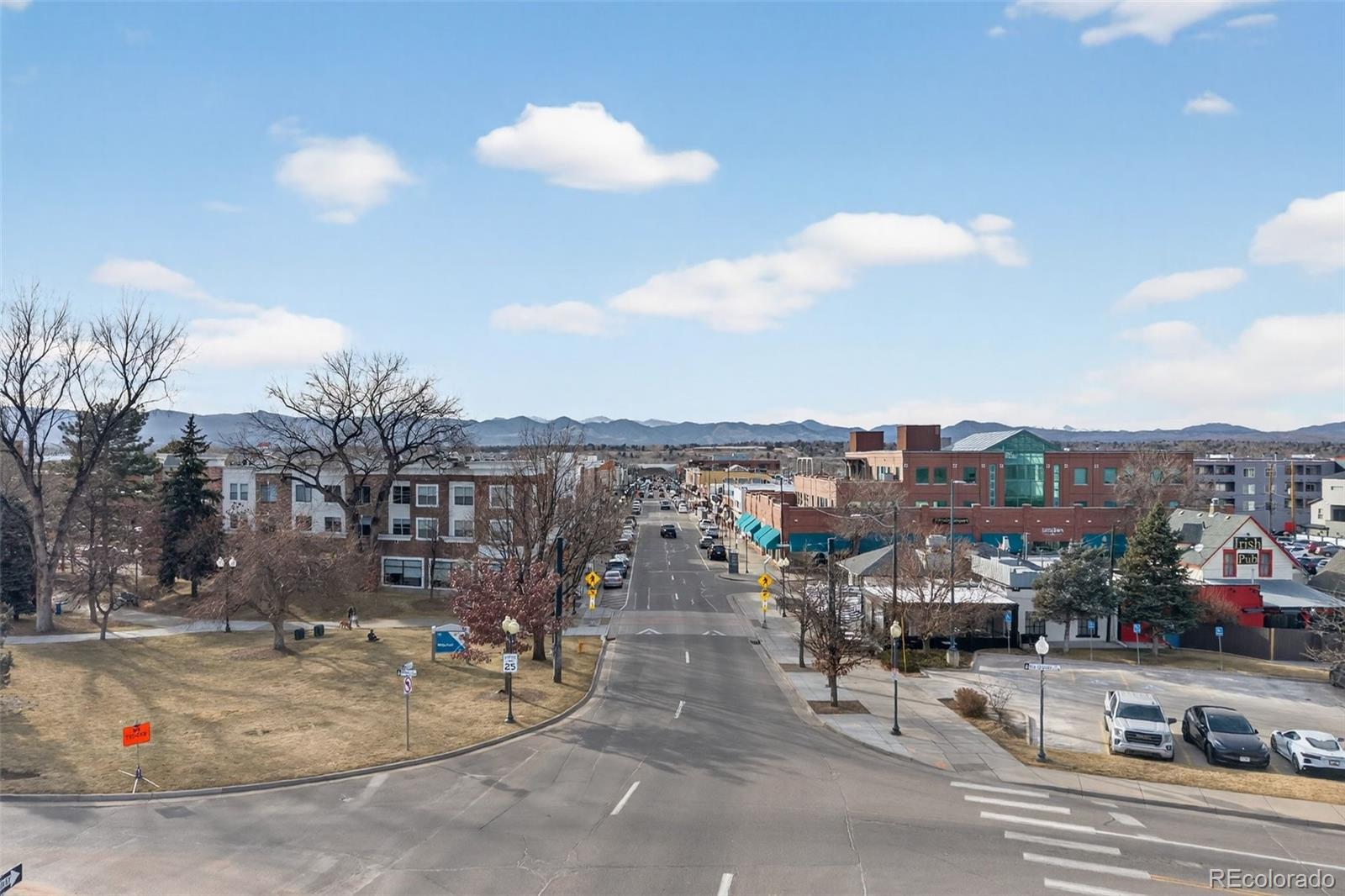 5641 S Hickory Street