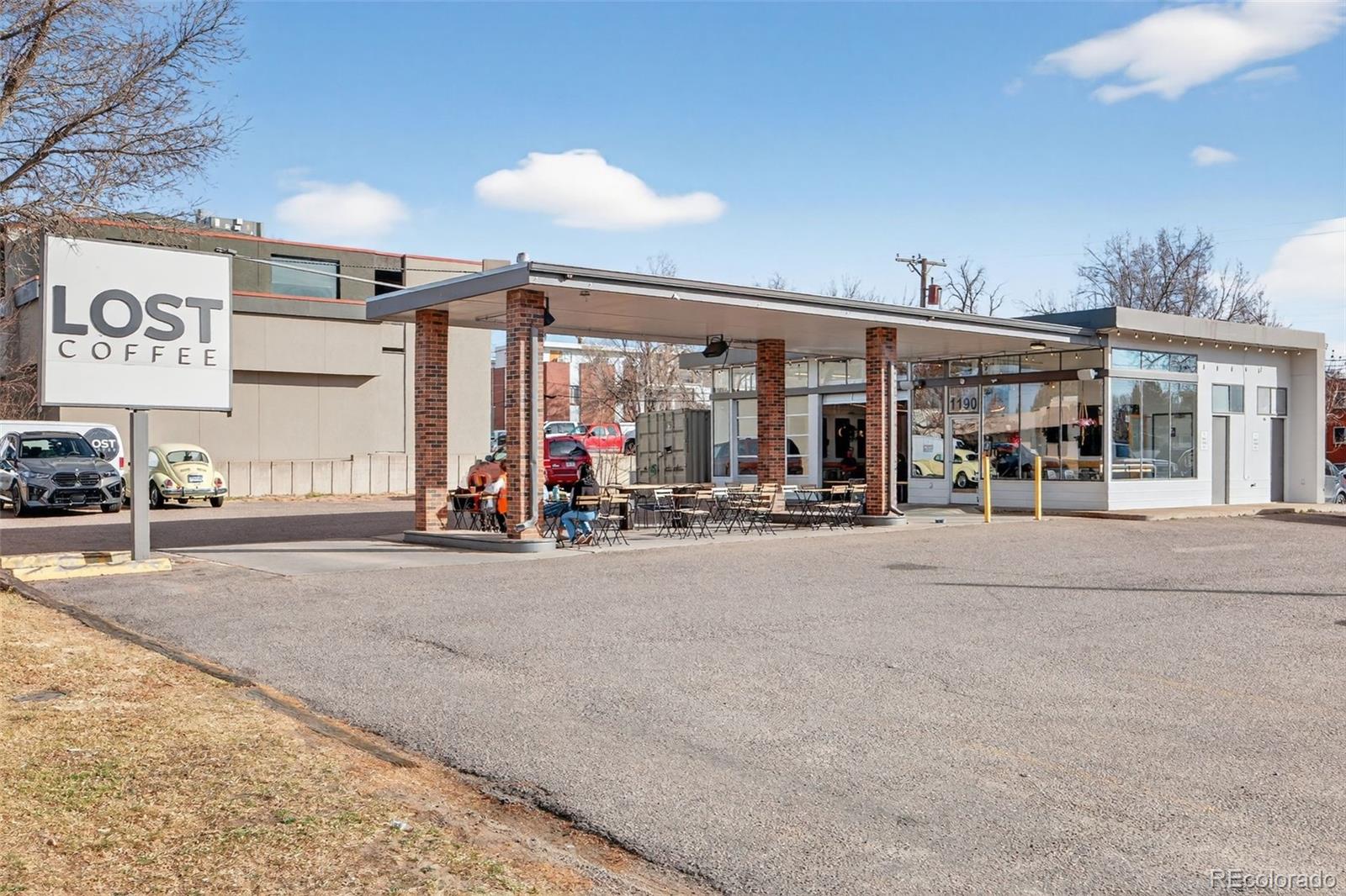 5641 S Hickory Street