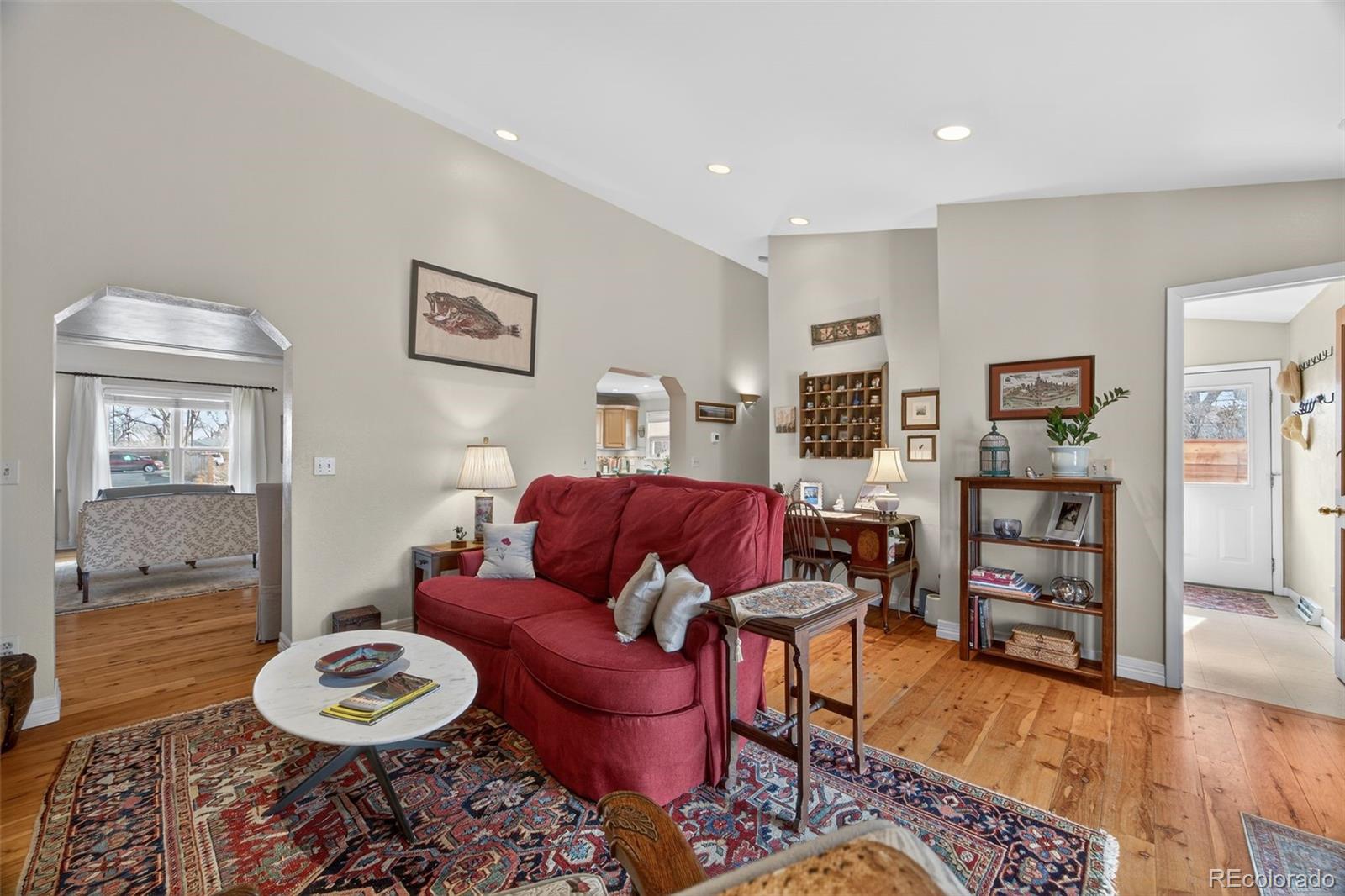 5641 S Hickory Street