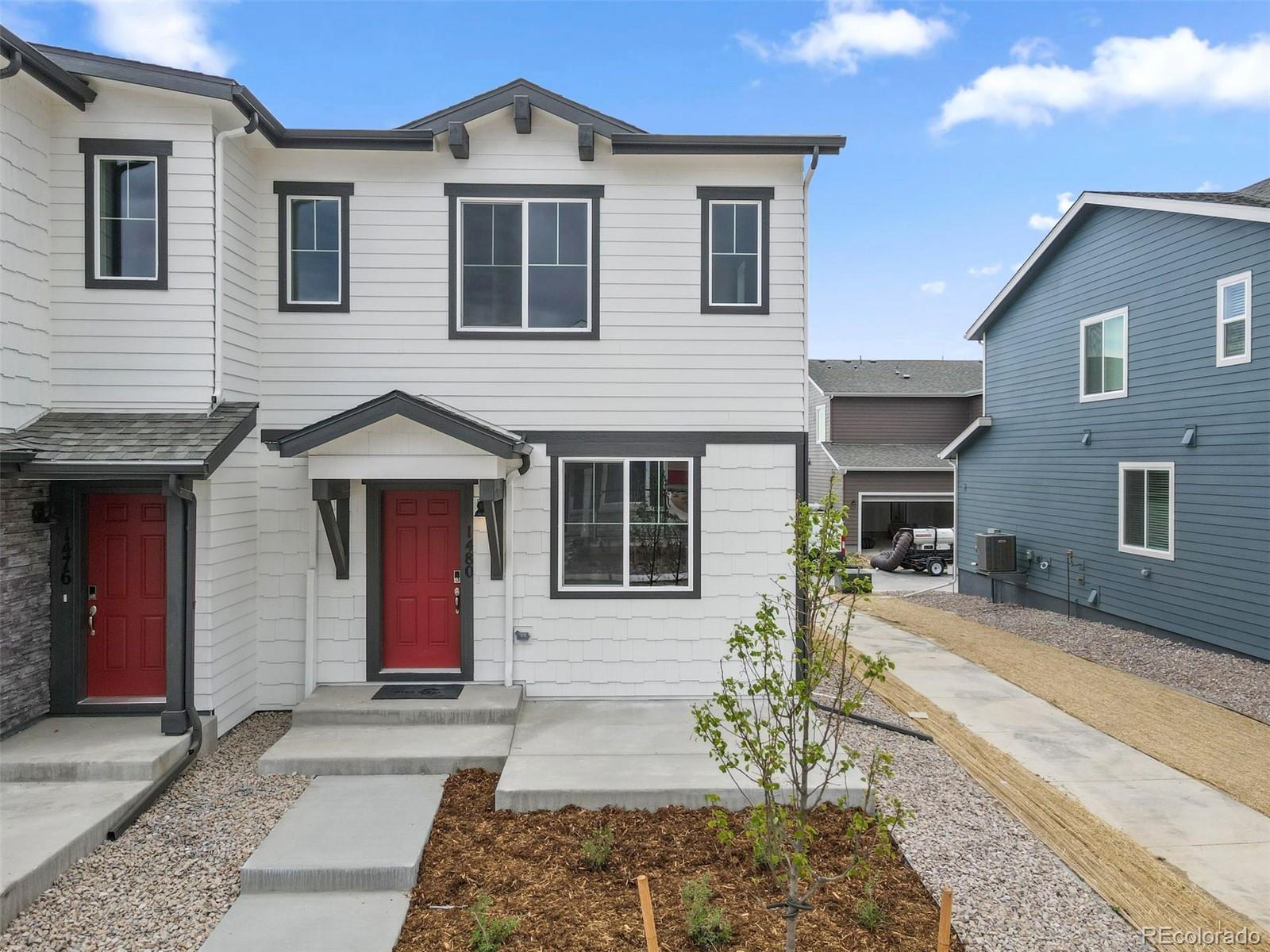 1444 Coral Place