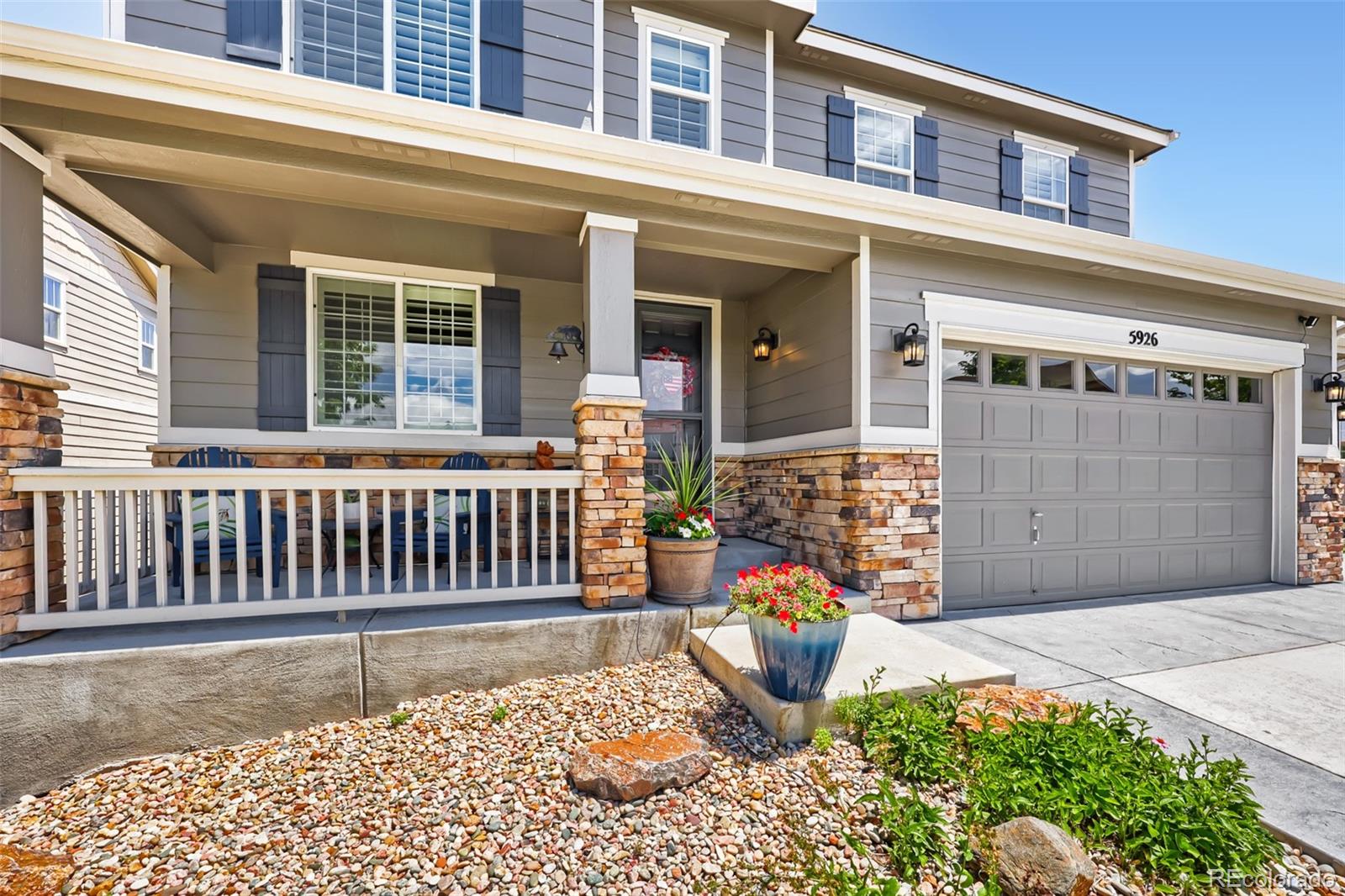 5926 Echo Hollow Street