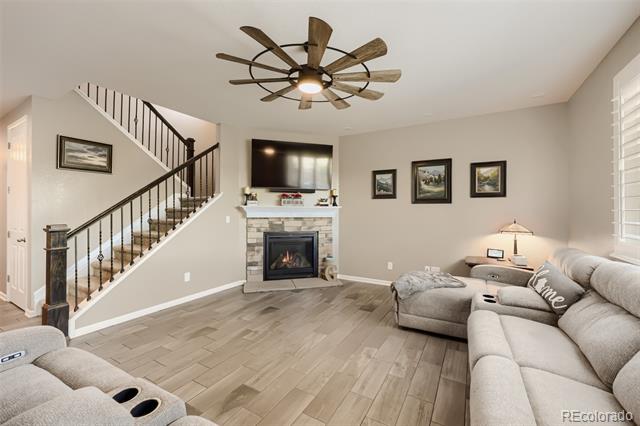 5926 Echo Hollow Street