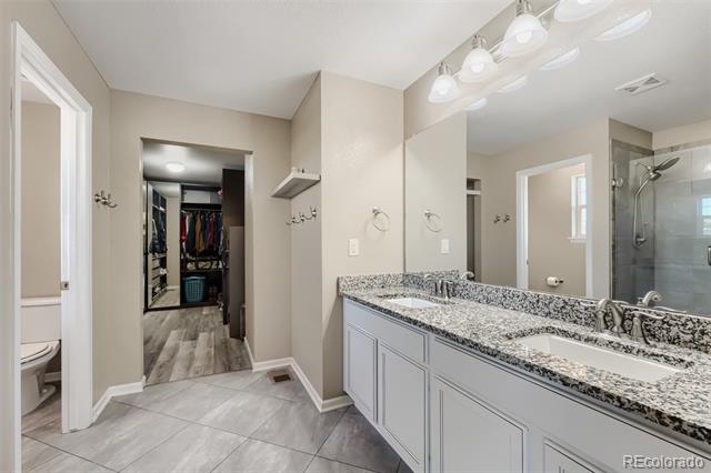 5926 Echo Hollow Street