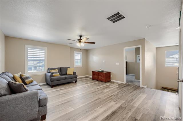 5926 Echo Hollow Street
