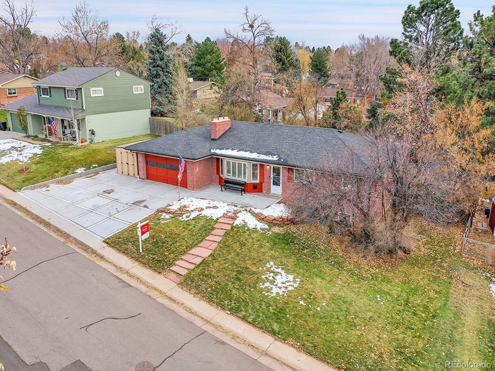 3540 E Arapahoe Place