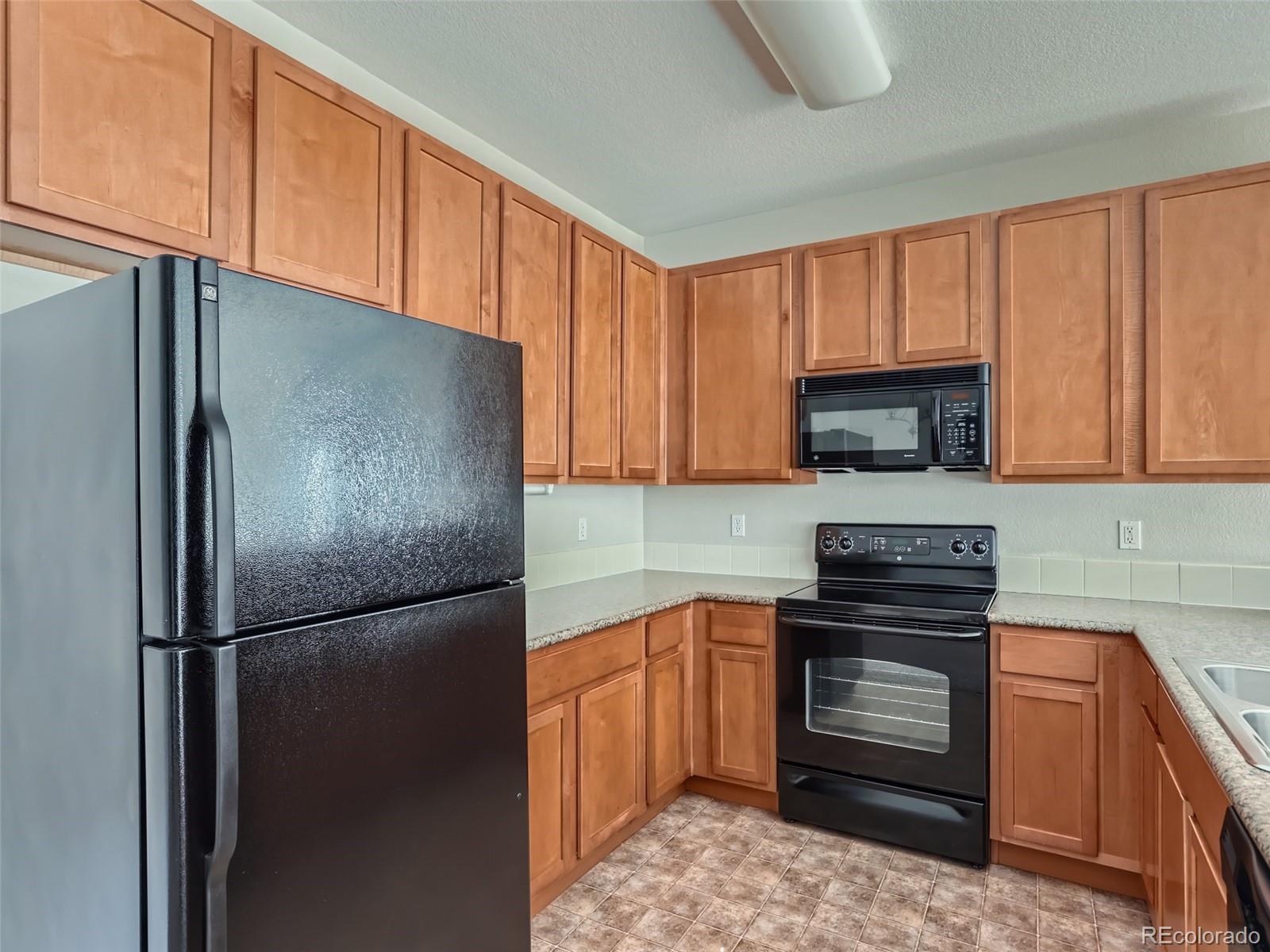 23346 E 5th Place Unit: 101