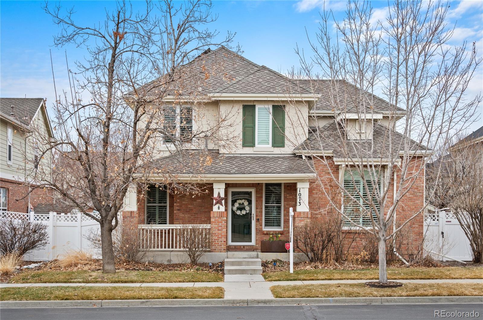 1073 Roslyn Court