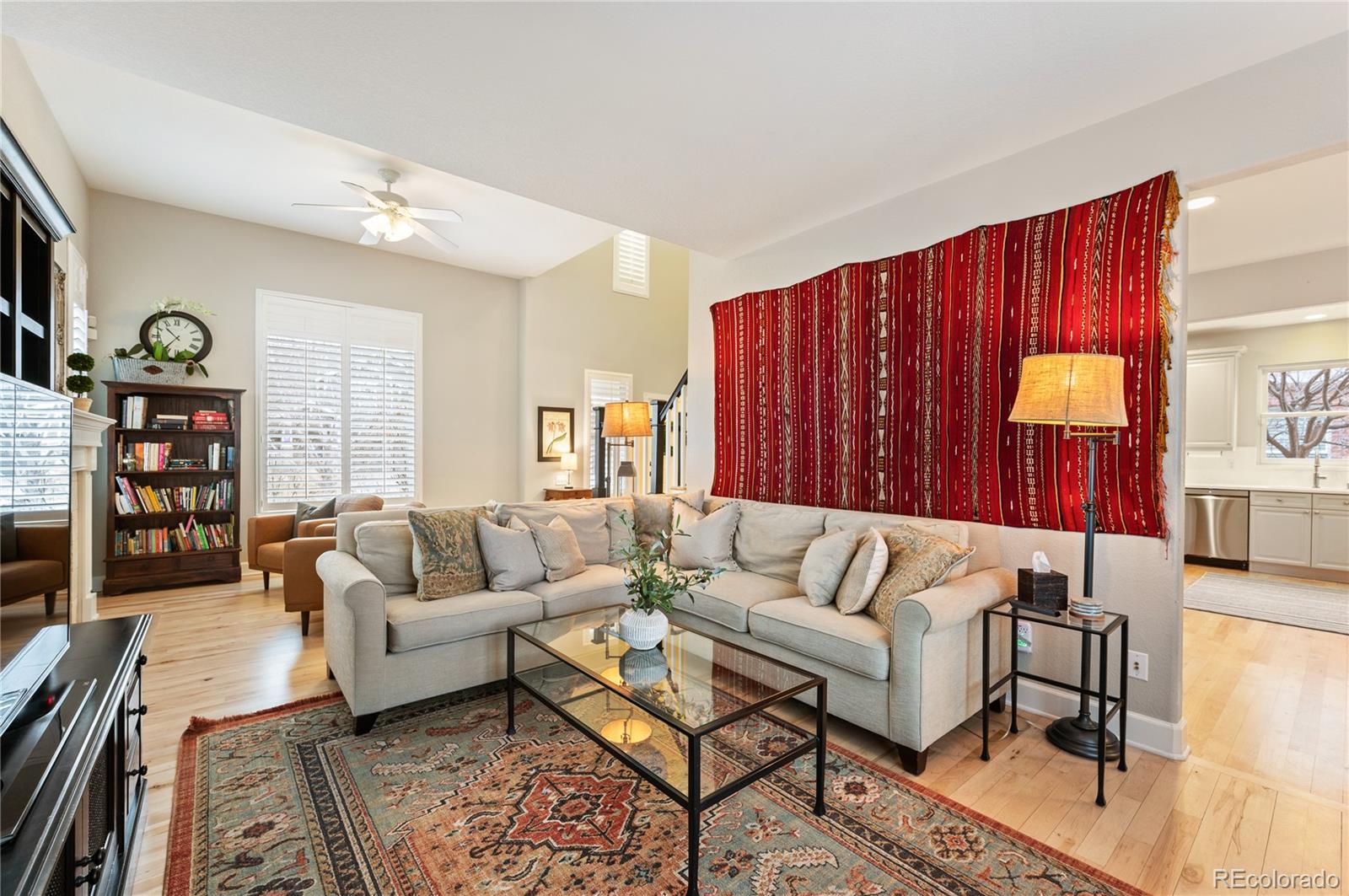 1073 Roslyn Court