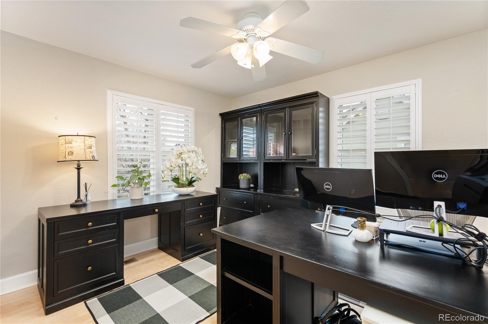 1073 Roslyn Court