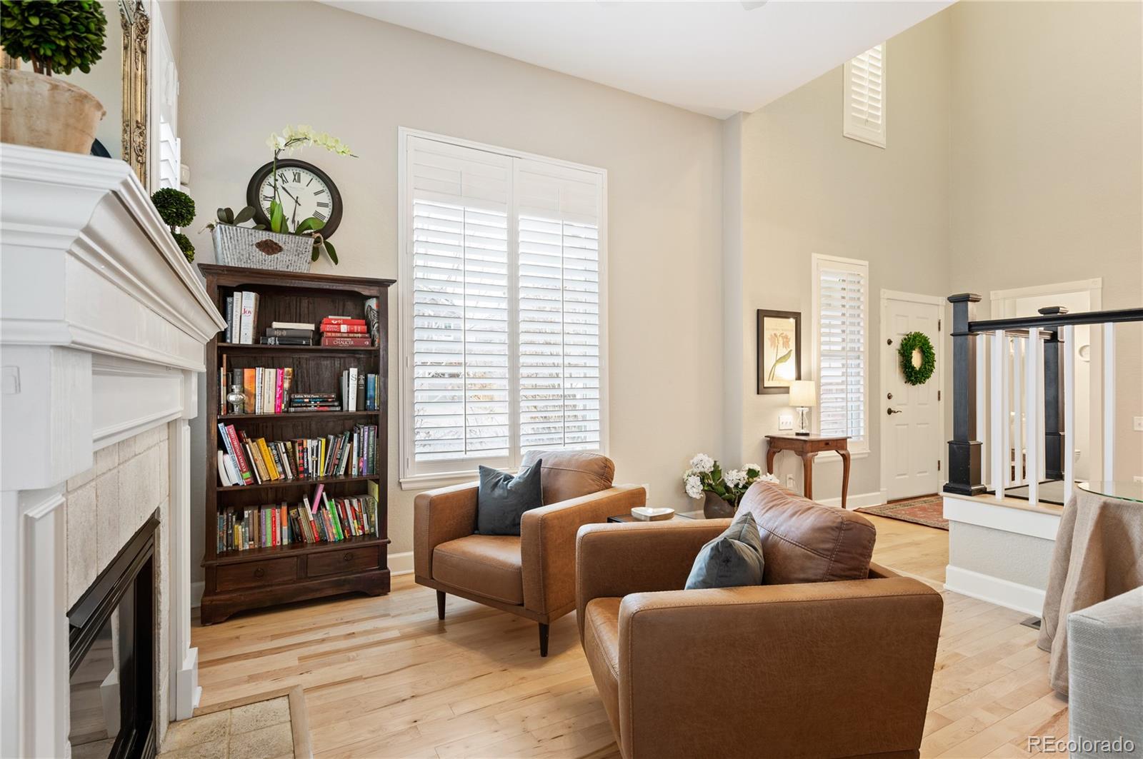 1073 Roslyn Court