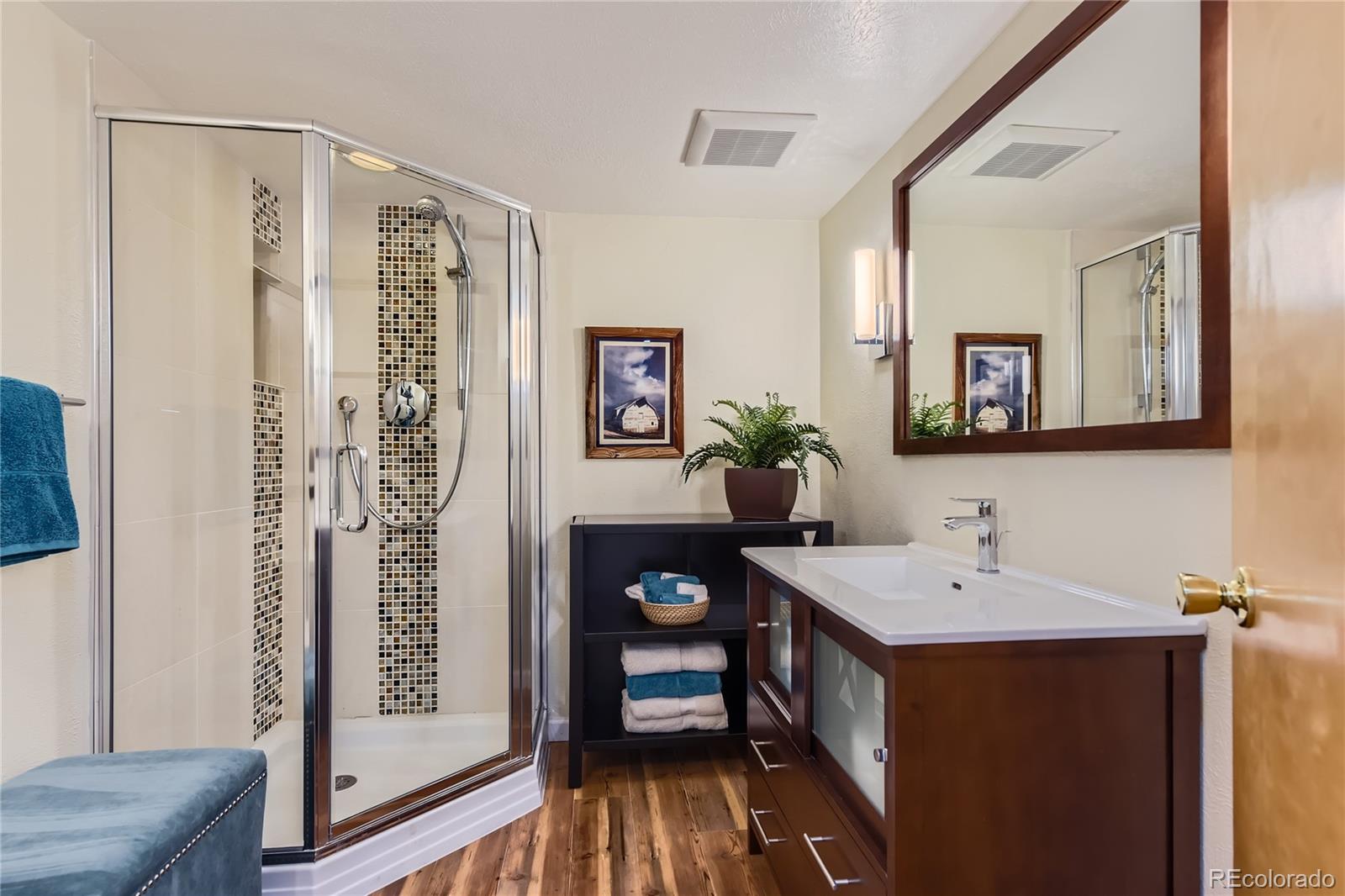 10130 E Powers Avenue