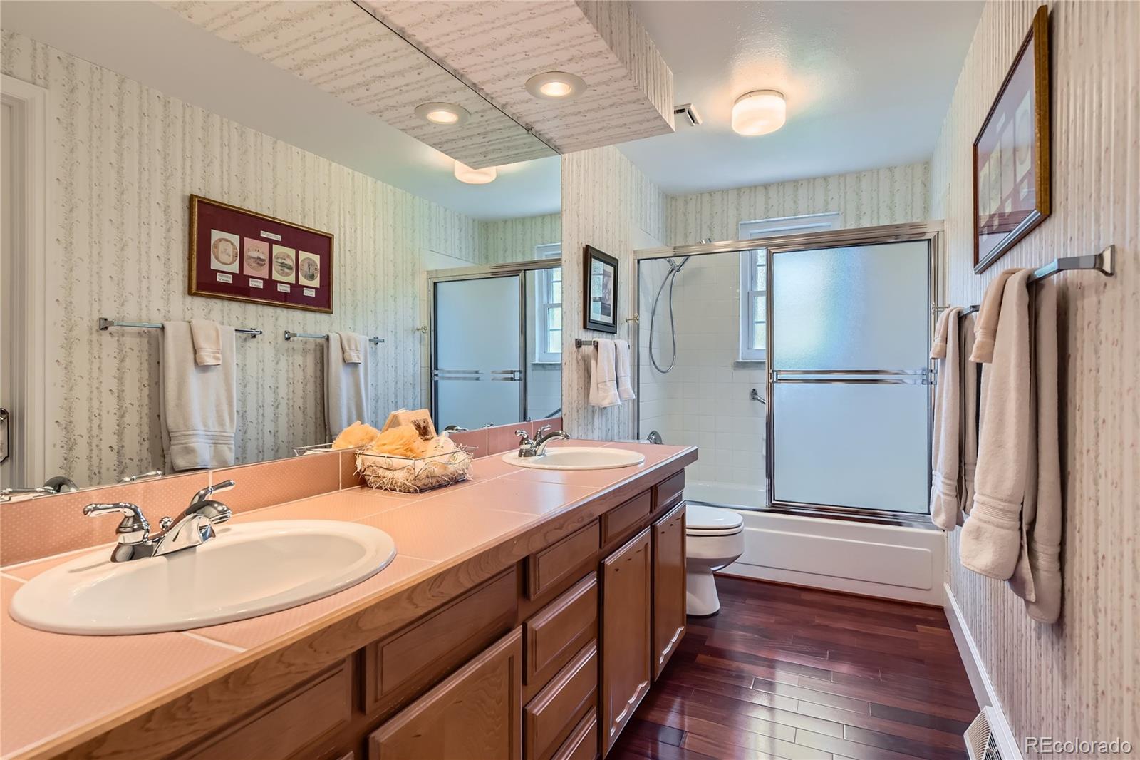 10130 E Powers Avenue