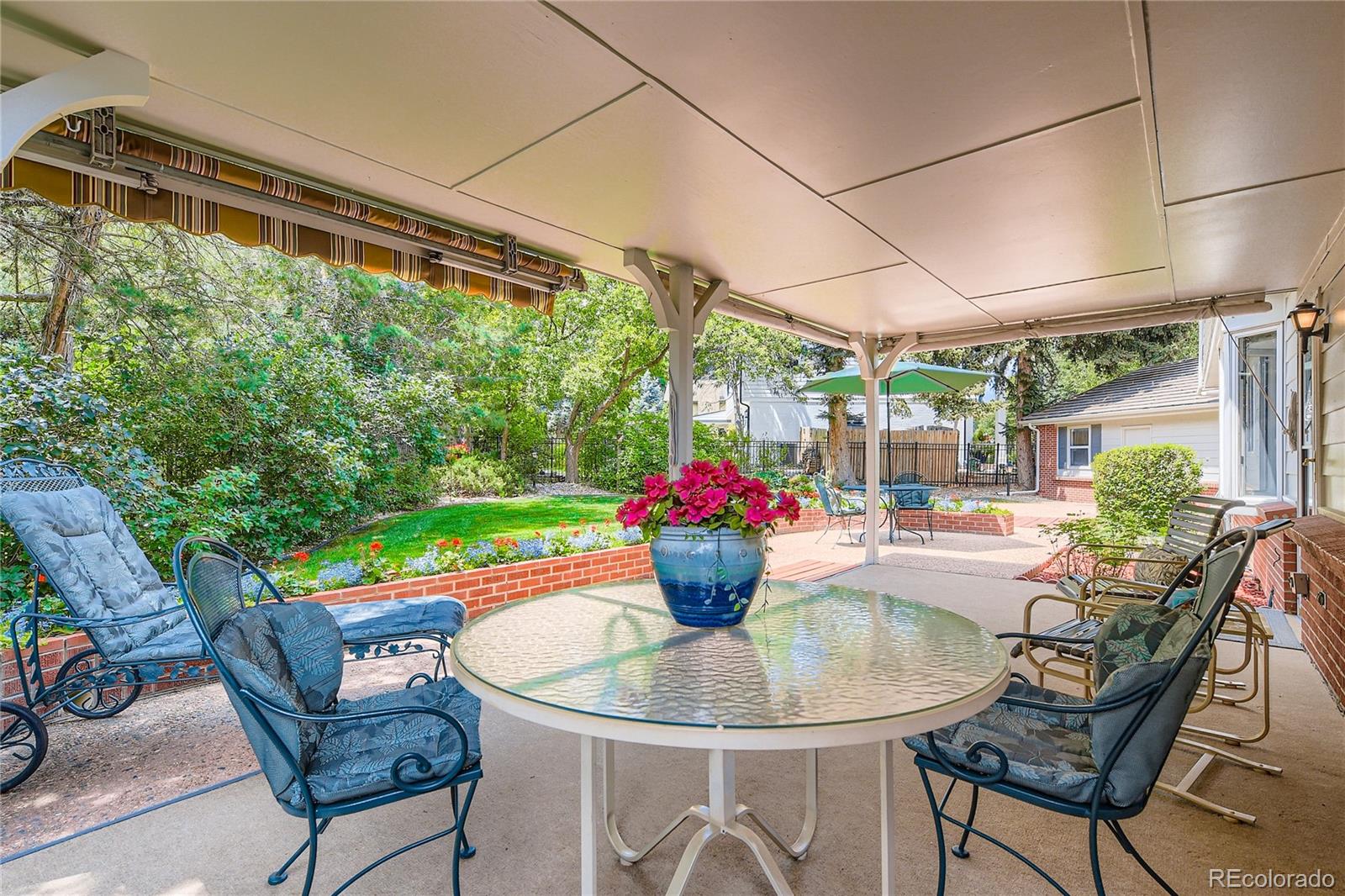 10130 E Powers Avenue