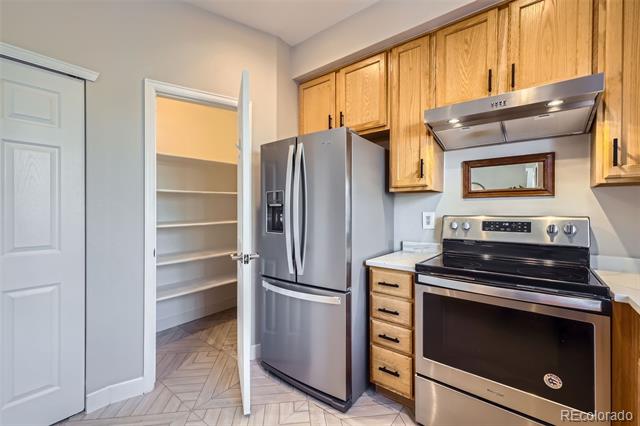 6845 S Webster Street Unit: G