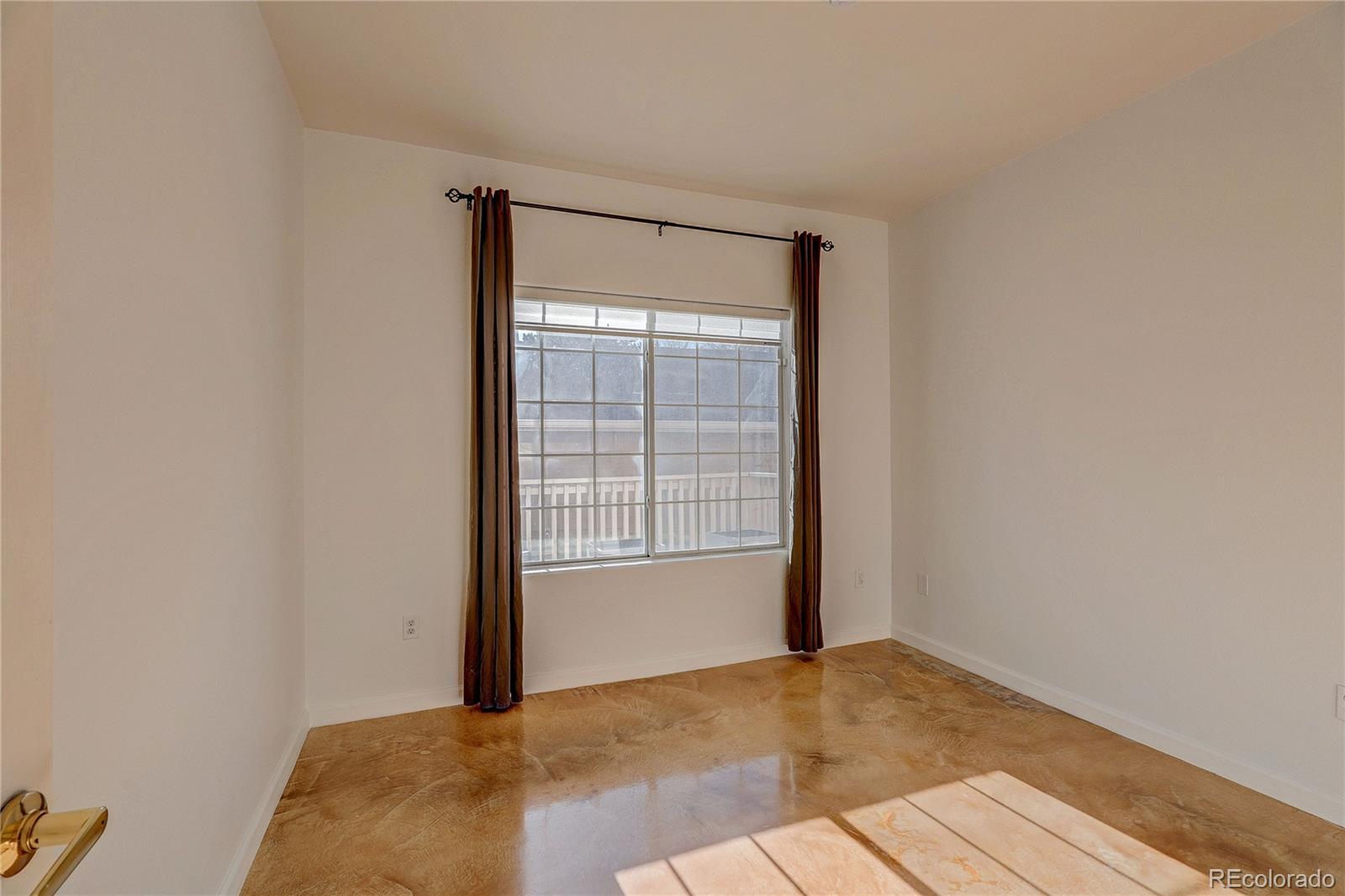 1661 W Canal Circle Unit: 312