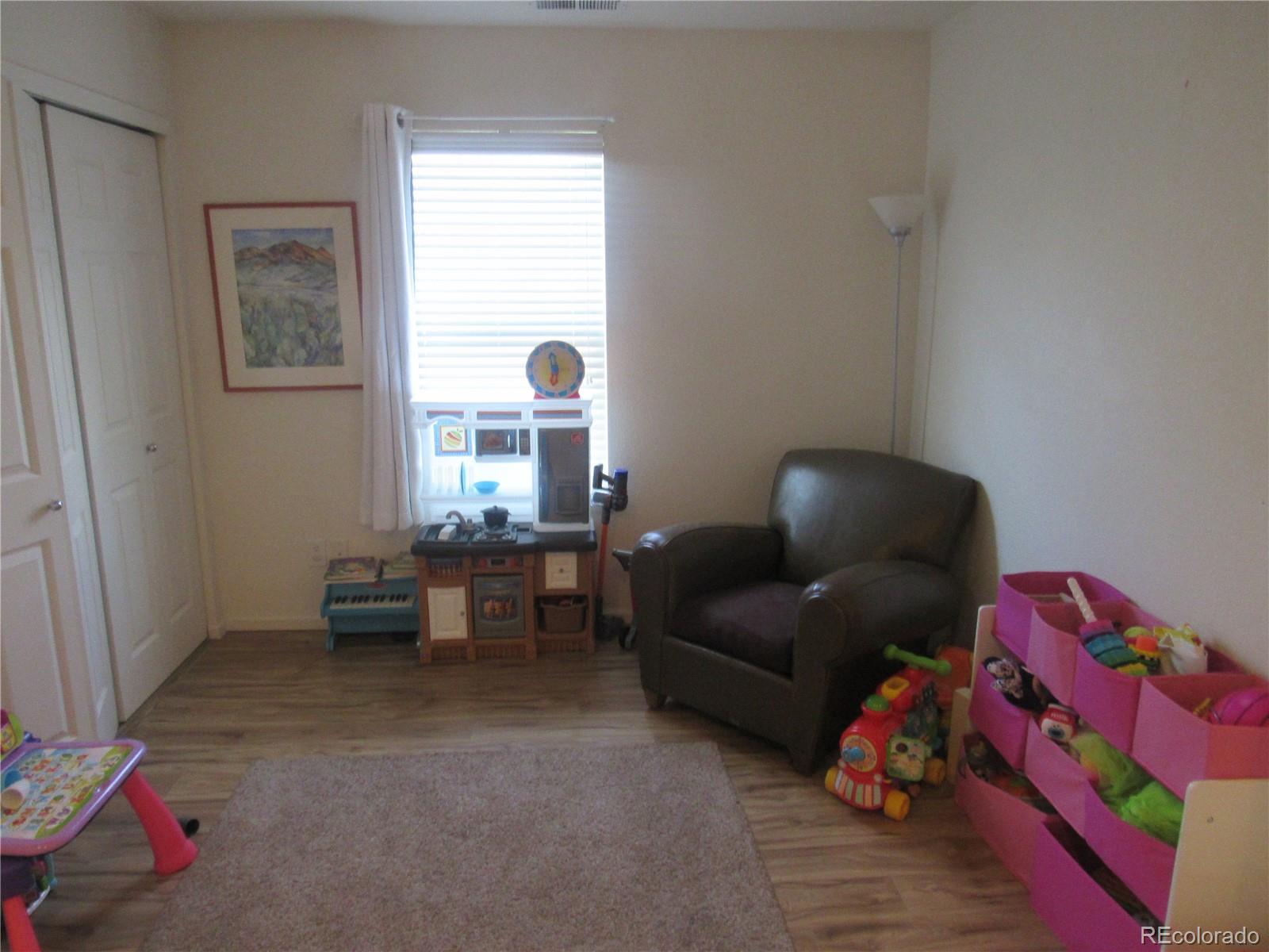 569 Alton Way Unit: E