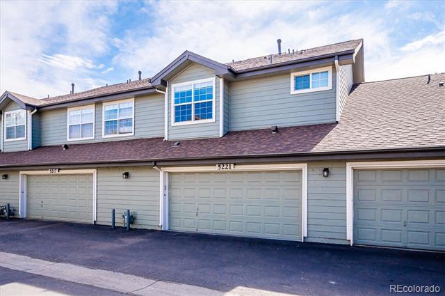 5221 S Greens Circle