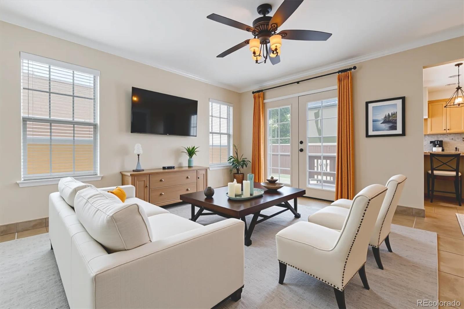 7976 E Phillips Circle