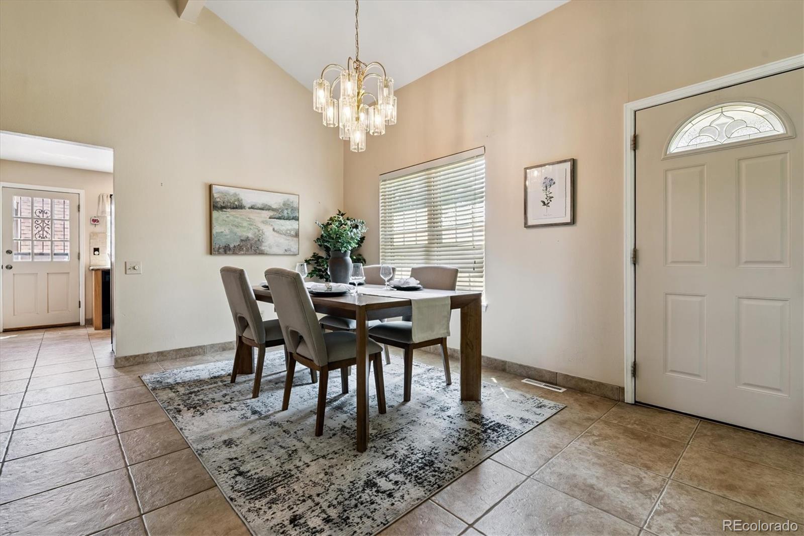 7976 E Phillips Circle