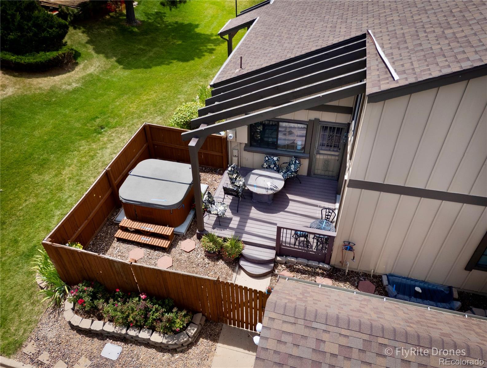 7976 E Phillips Circle