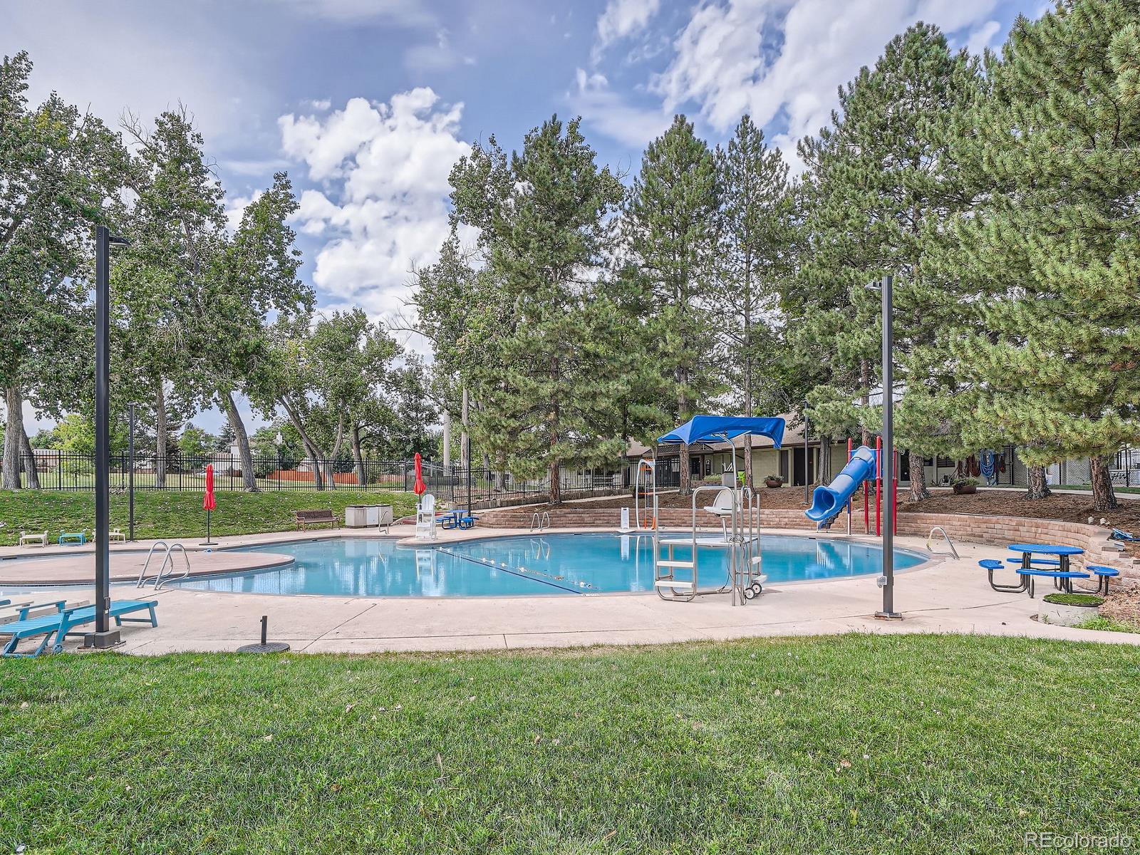 10625 Moore Court