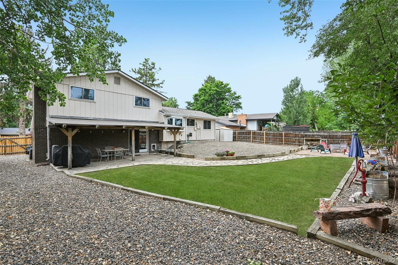 5873 W Maplewood Drive