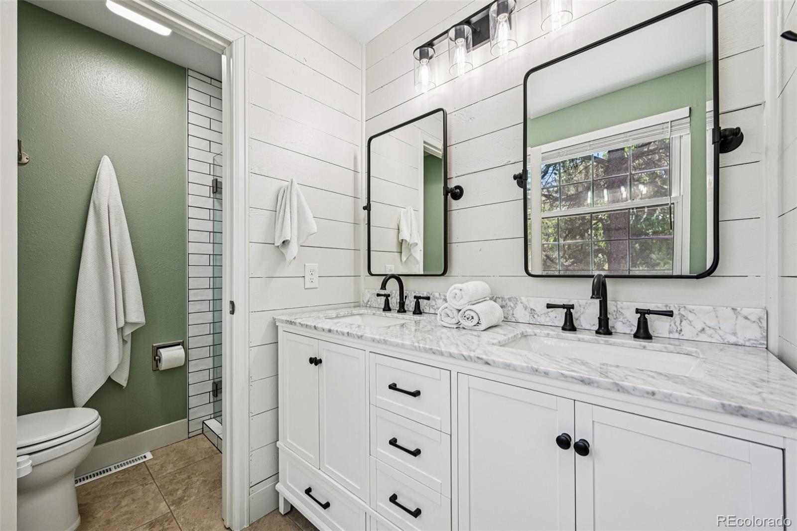 5873 W Maplewood Drive