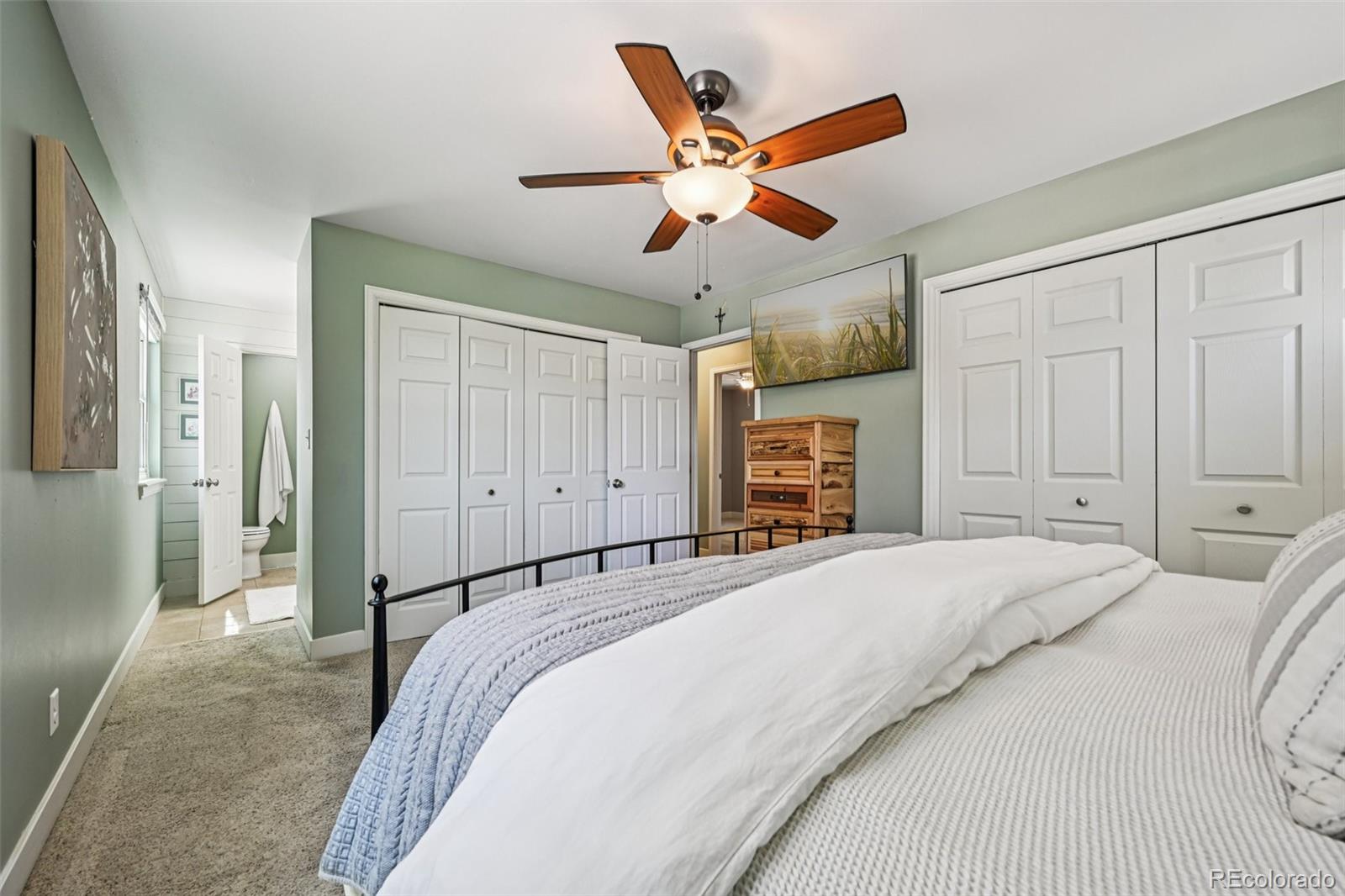 5873 W Maplewood Drive