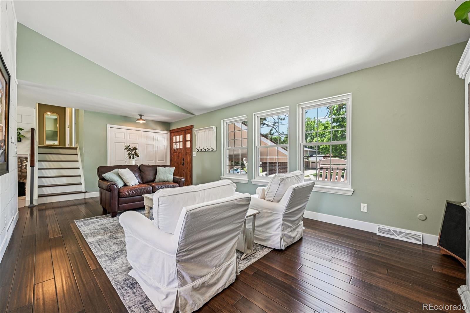 5873 W Maplewood Drive