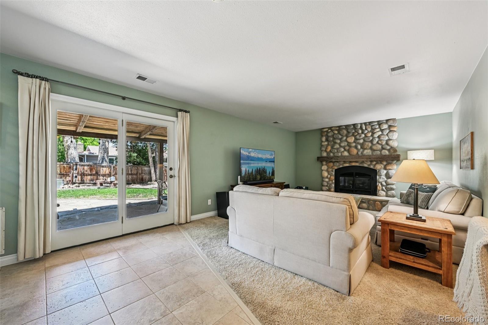 5873 W Maplewood Drive