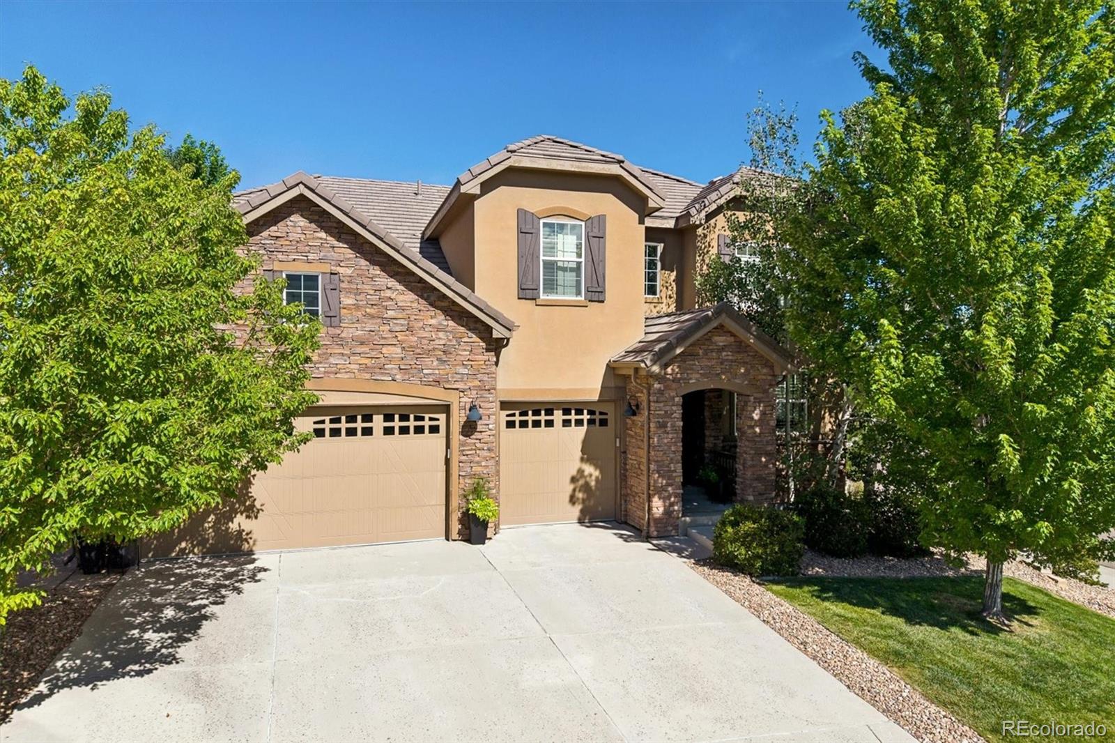 13996 Ashgrove Circle