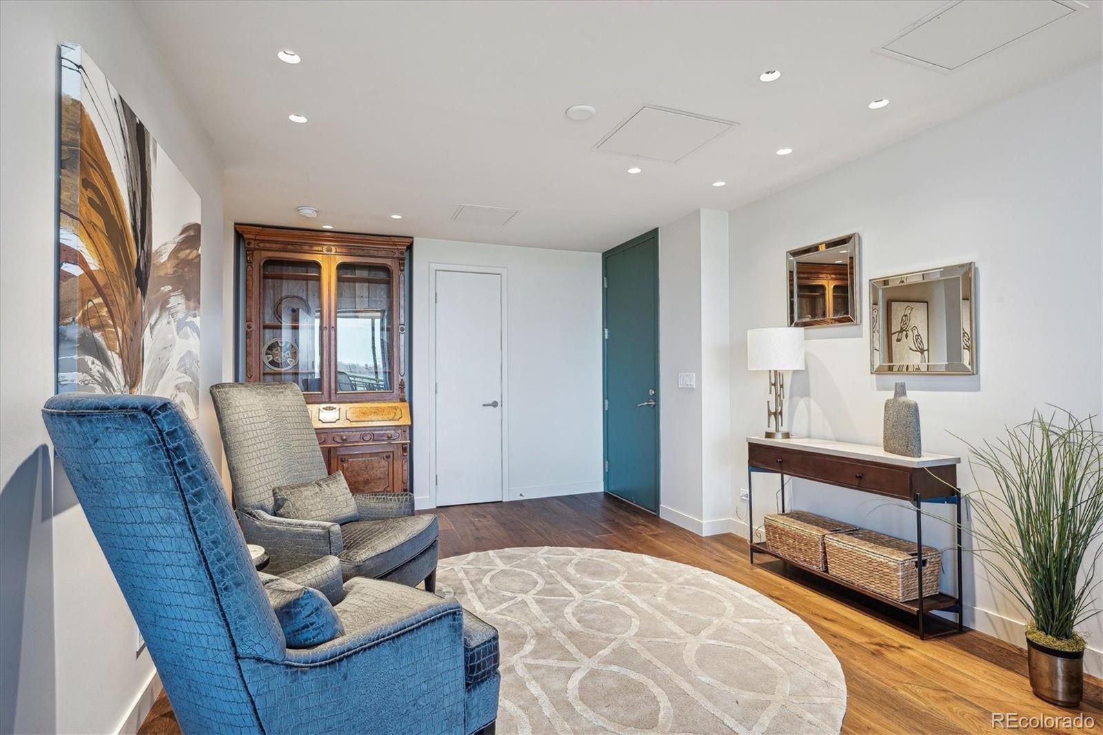 1201 N Williams Street Unit: 4C