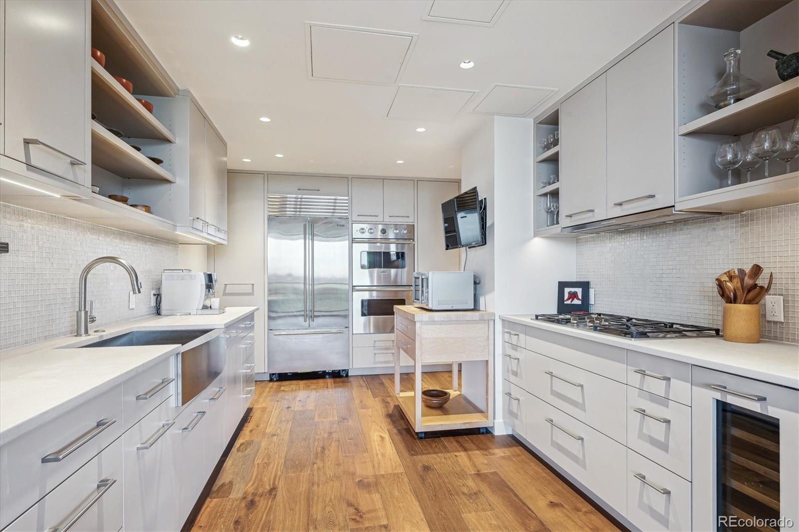 1201 N Williams Street Unit: 4C