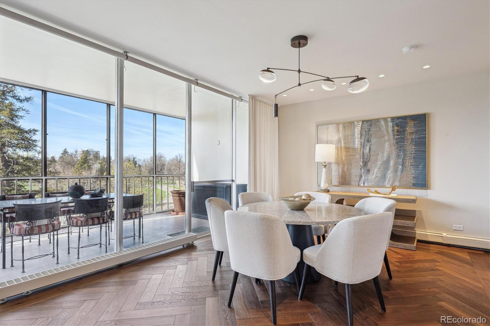 1201 N Williams Street Unit: 4C