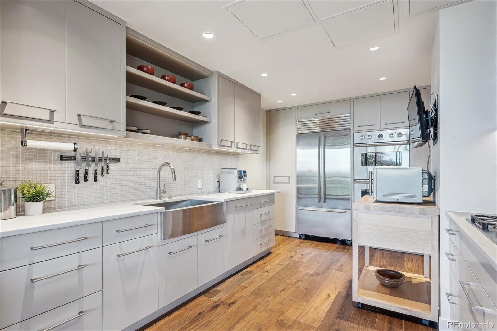 1201 N Williams Street Unit: 4C