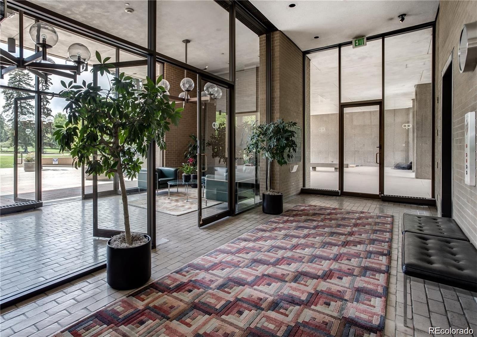 1201 N Williams Street Unit: 4C