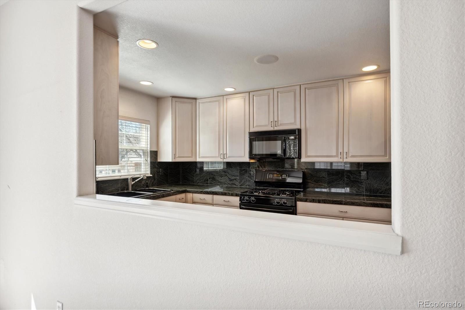 7369 E Ellsworth Avenue