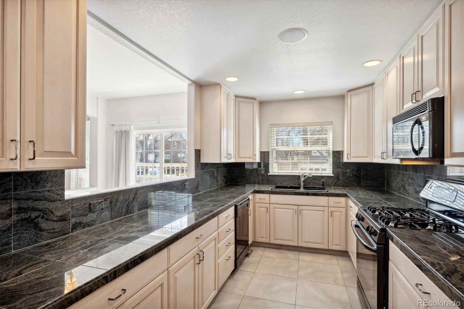 7369 E Ellsworth Avenue