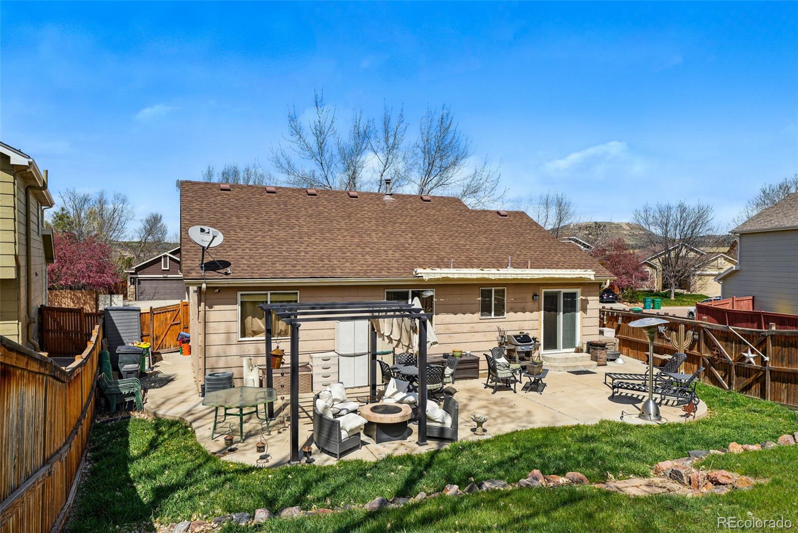 3303 Blue Grass Circle