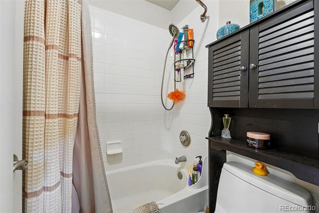 3303 Blue Grass Circle
