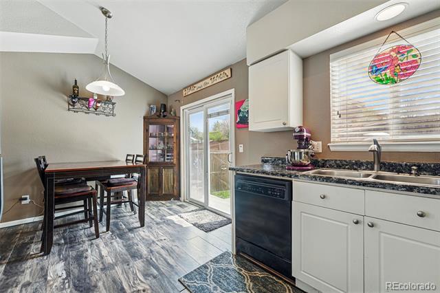 3303 Blue Grass Circle
